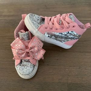 JoJo Siwa sneakers
